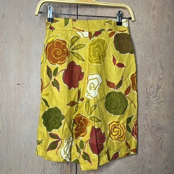 Vintage NWT Umberto Ginocchietti Floral Shorts - Picture 2 of 5